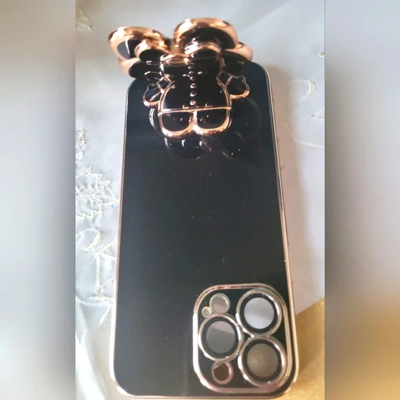 Iphone case With Mirror Black& Gold - Picture 3 of 7